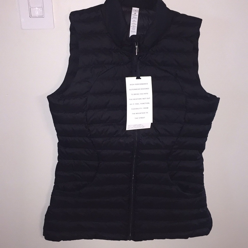 A Lululemon pack it down vest!!! - Picture 2 of 3